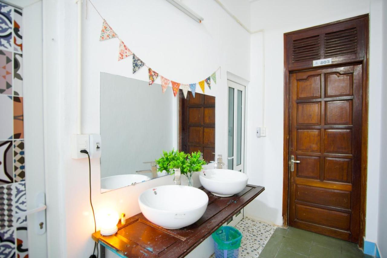 Vivu Homestay Хюе Екстер'єр фото