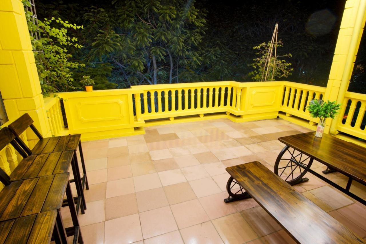 Vivu Homestay Хюе Екстер'єр фото