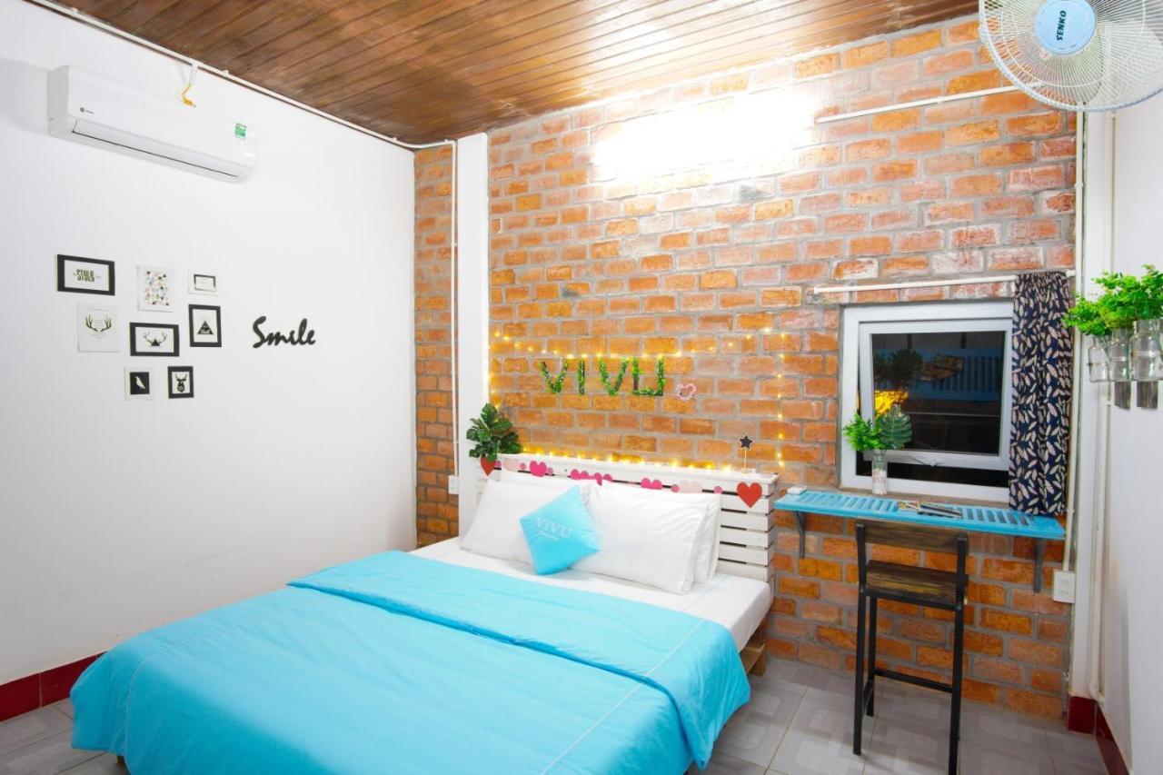 Vivu Homestay Хюе Екстер'єр фото